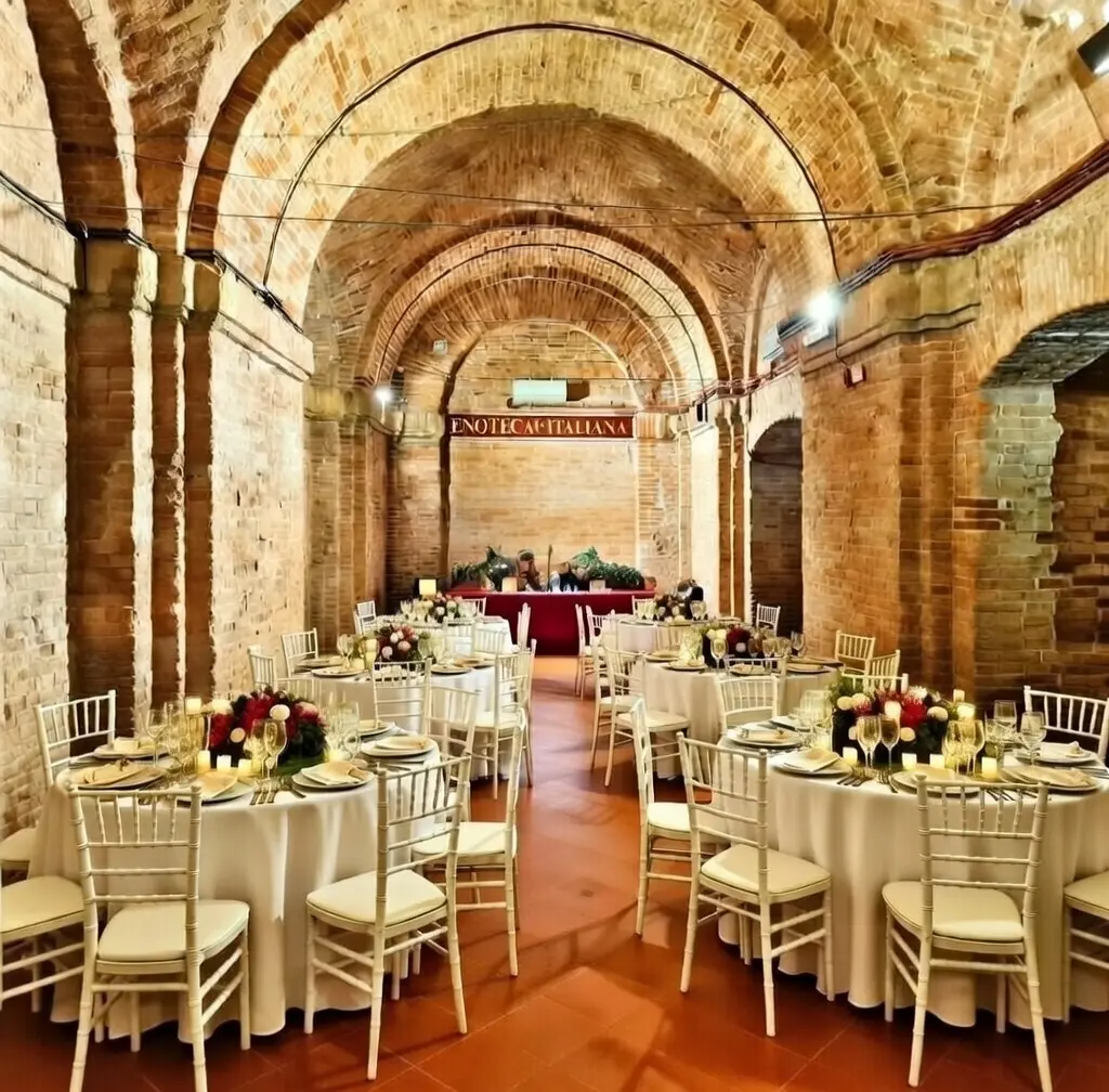 Cerimonia in cantina medievale - Enoteca Italiana Siena